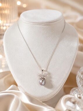 Sterling Silver Pearl Pendant Necklace with Crystal Accent - Gray Pearl